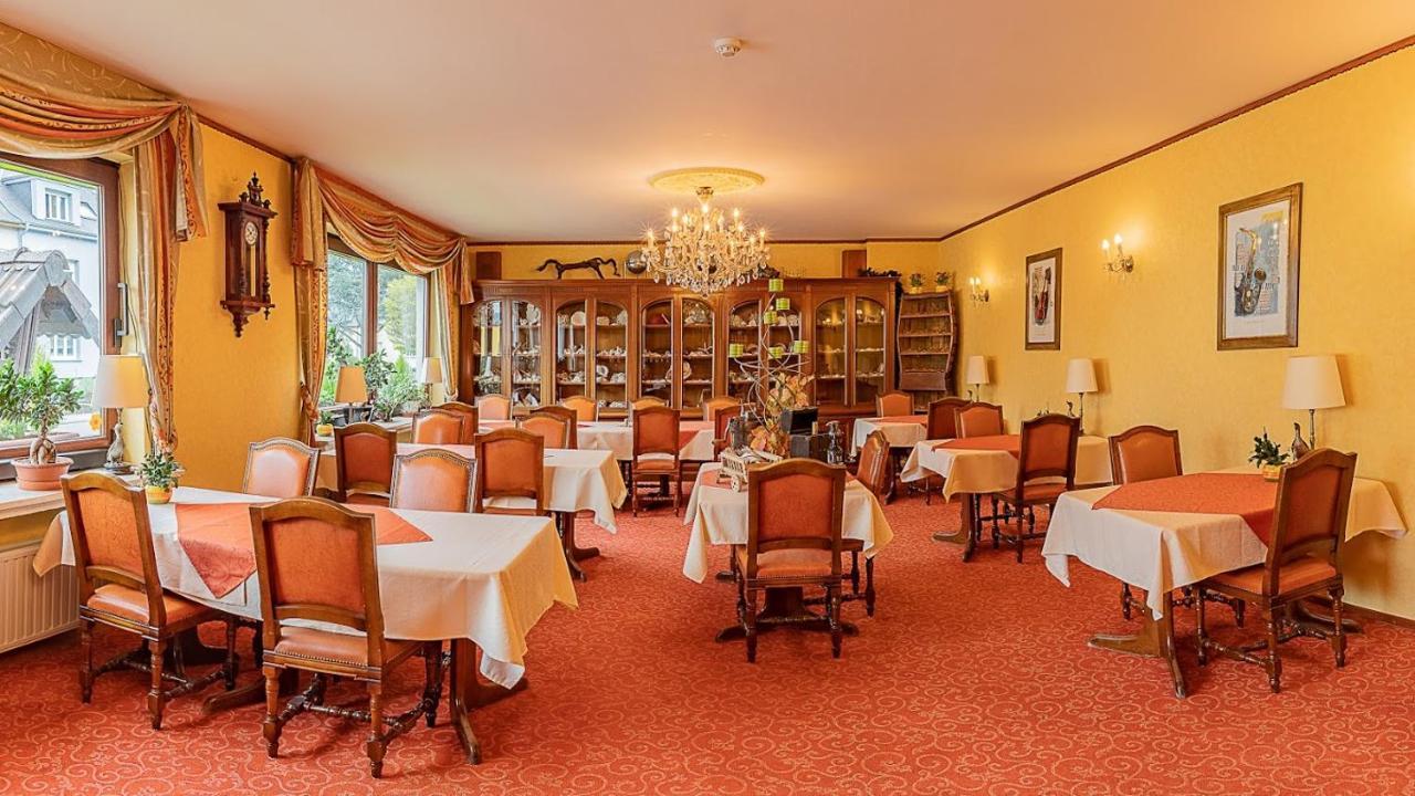 Hostellerie Val Fleuri Mersch Eksteriør billede